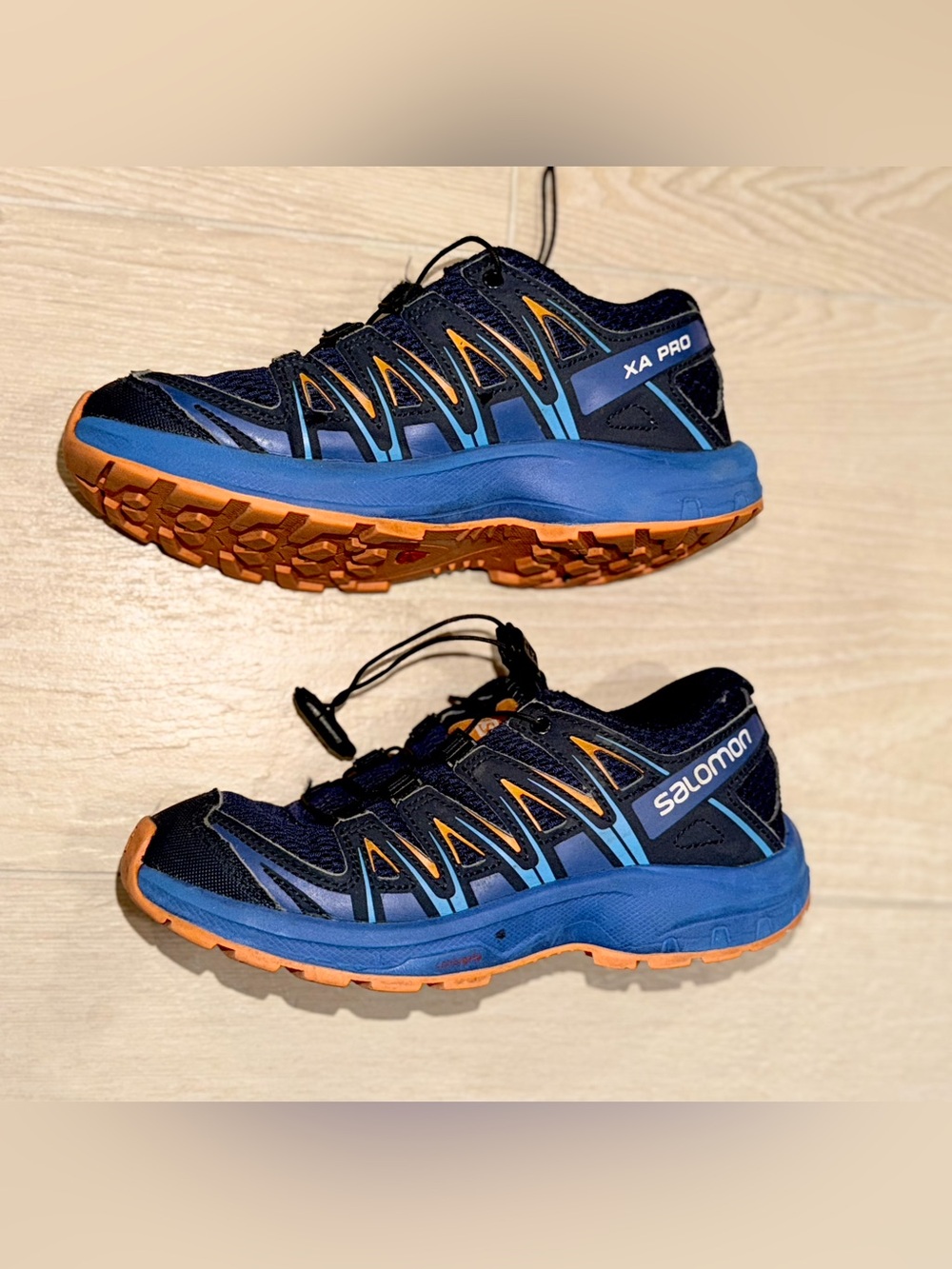 Salomon kids, sneakers 1.5